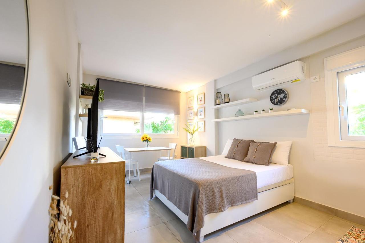 Studio, City Center By 10Tosea ฟูเอนฮิโรลา ภายนอก รูปภาพ